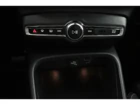 Volvo XC40 thumbnail 37