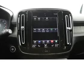 Volvo XC40 thumbnail 40