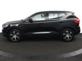 Volvo XC40 thumbnail 6
