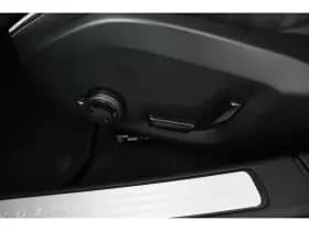 Volvo S60 thumbnail 35