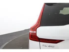 Volvo XC60 thumbnail 34