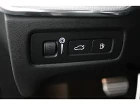 Volvo XC60 thumbnail 43