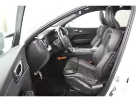 Volvo XC60 thumbnail 6