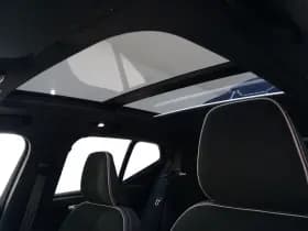 Volvo XC40 thumbnail 5