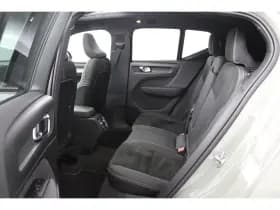 Volvo XC40 thumbnail 14