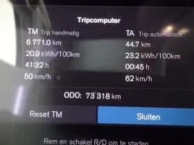 Volvo XC40 thumbnail 4