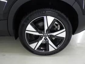 Volvo XC40 thumbnail 8