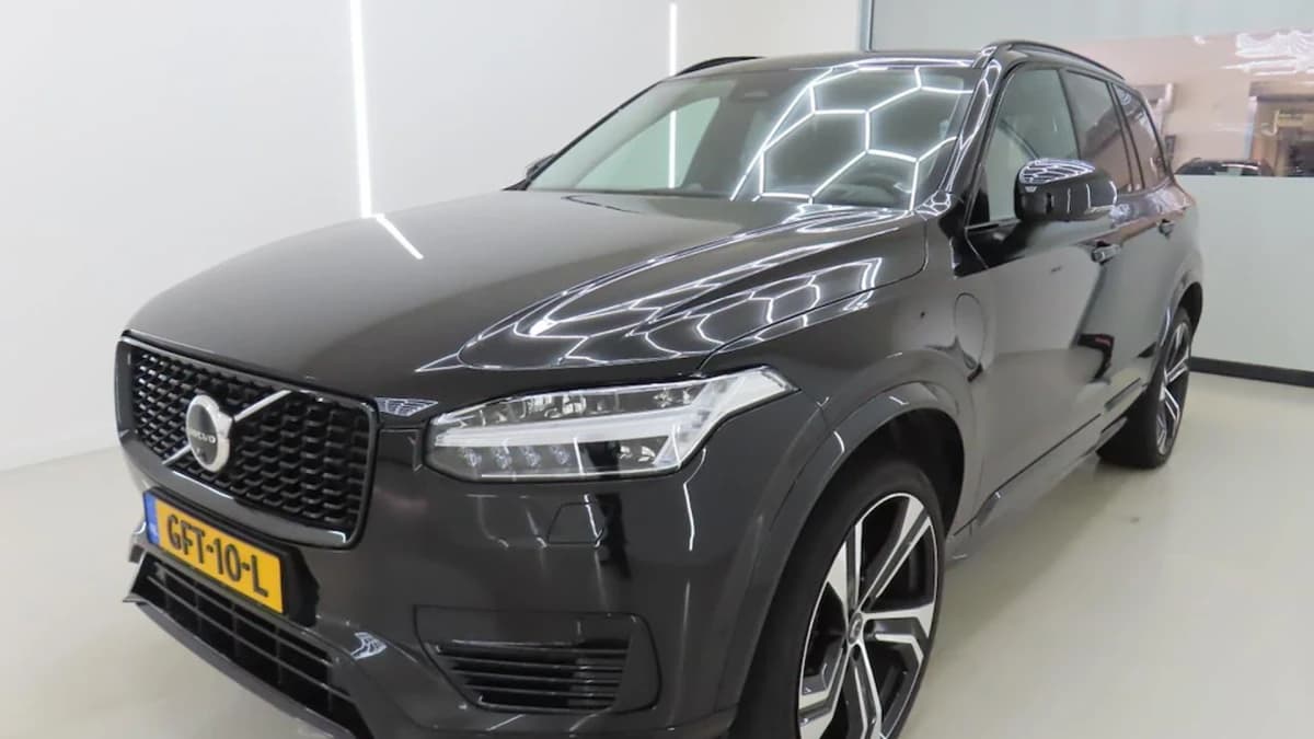Volvo XC90 — foto 1