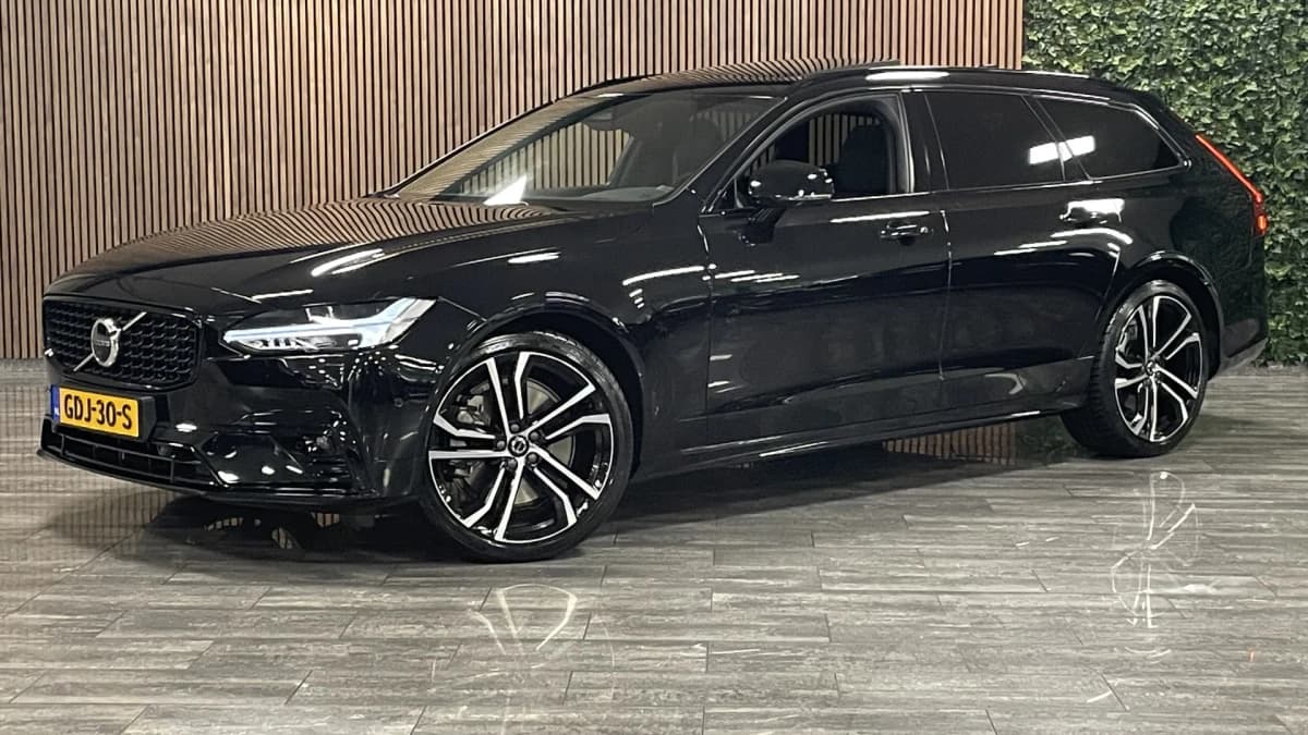Volvo V90 — foto 1