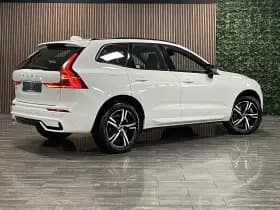 Volvo XC60 thumbnail 3