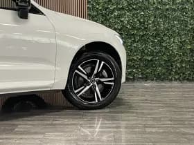 Volvo XC60 thumbnail 4