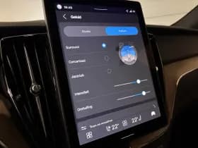 Volvo XC60 thumbnail 37