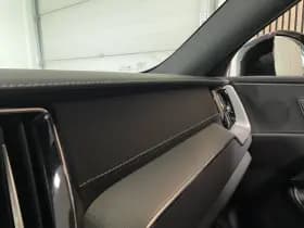 Volvo XC60 thumbnail 25