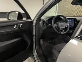 Volvo EX40 thumbnail 15