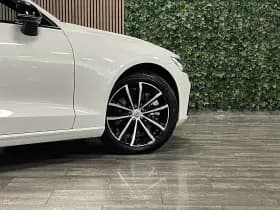 Volvo V60 thumbnail 4