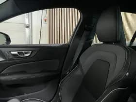 Volvo V60 thumbnail 42
