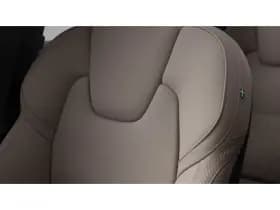 Volvo XC60 thumbnail 10