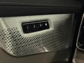 Volvo XC90 thumbnail 57