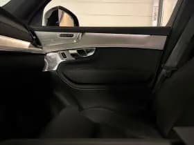 Volvo XC90 thumbnail 60