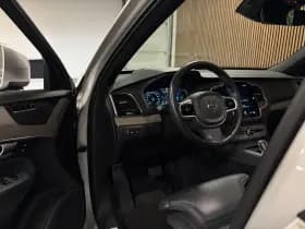 Volvo XC90 thumbnail 20