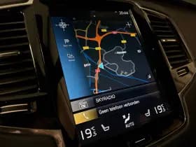 Volvo XC90 thumbnail 30