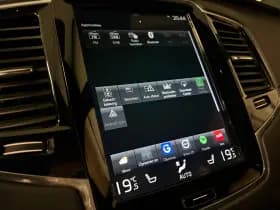 Volvo XC90 thumbnail 31
