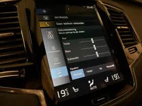 Volvo XC90 thumbnail 38