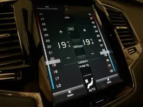 Volvo XC90 thumbnail 39