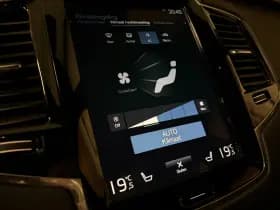 Volvo XC90 thumbnail 40