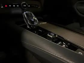 Volvo XC90 thumbnail 52
