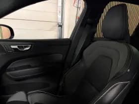 Volvo XC60 thumbnail 42