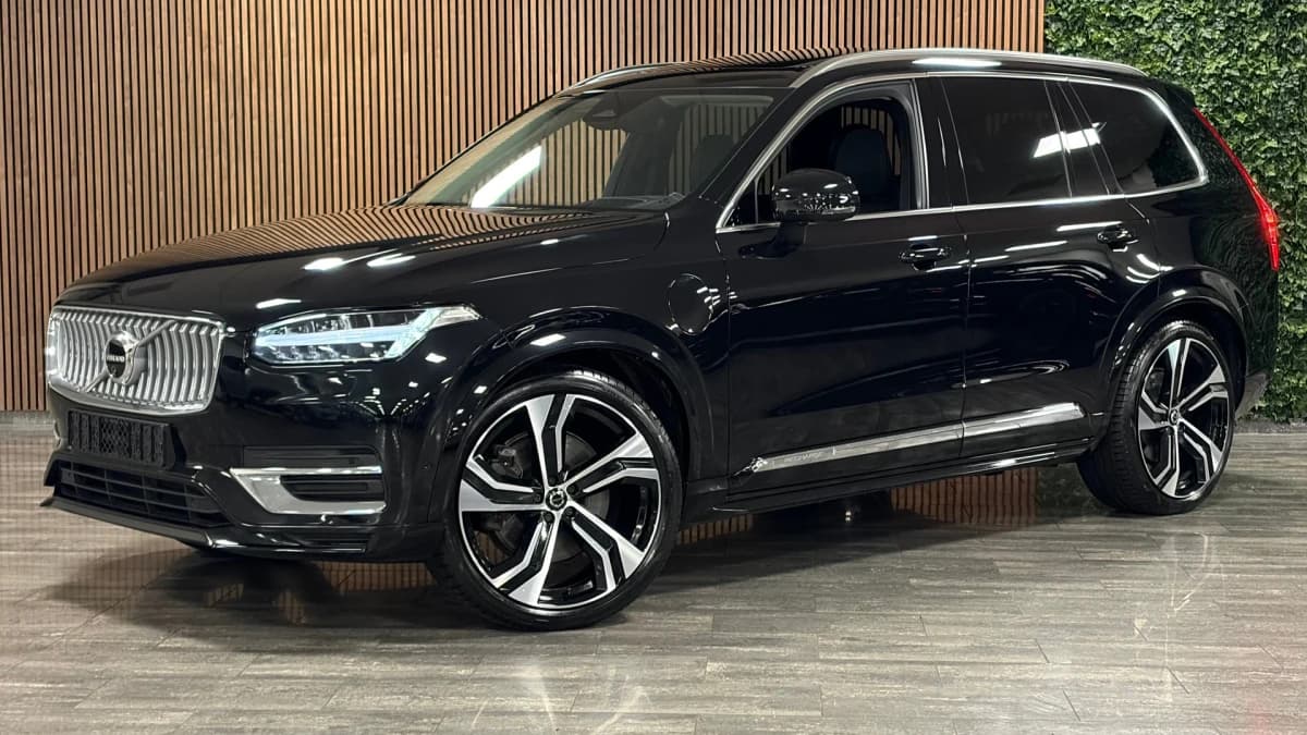 Volvo XC90 — foto 1