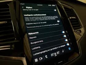 Volvo XC90 thumbnail 34