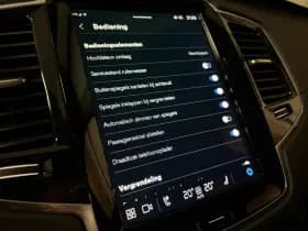 Volvo XC90 thumbnail 36
