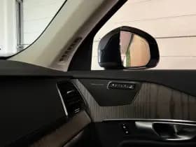 Volvo XC90 thumbnail 47