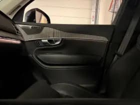 Volvo XC90 thumbnail 52