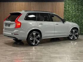 Volvo XC90 thumbnail 3