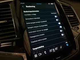 Volvo XC90 thumbnail 34