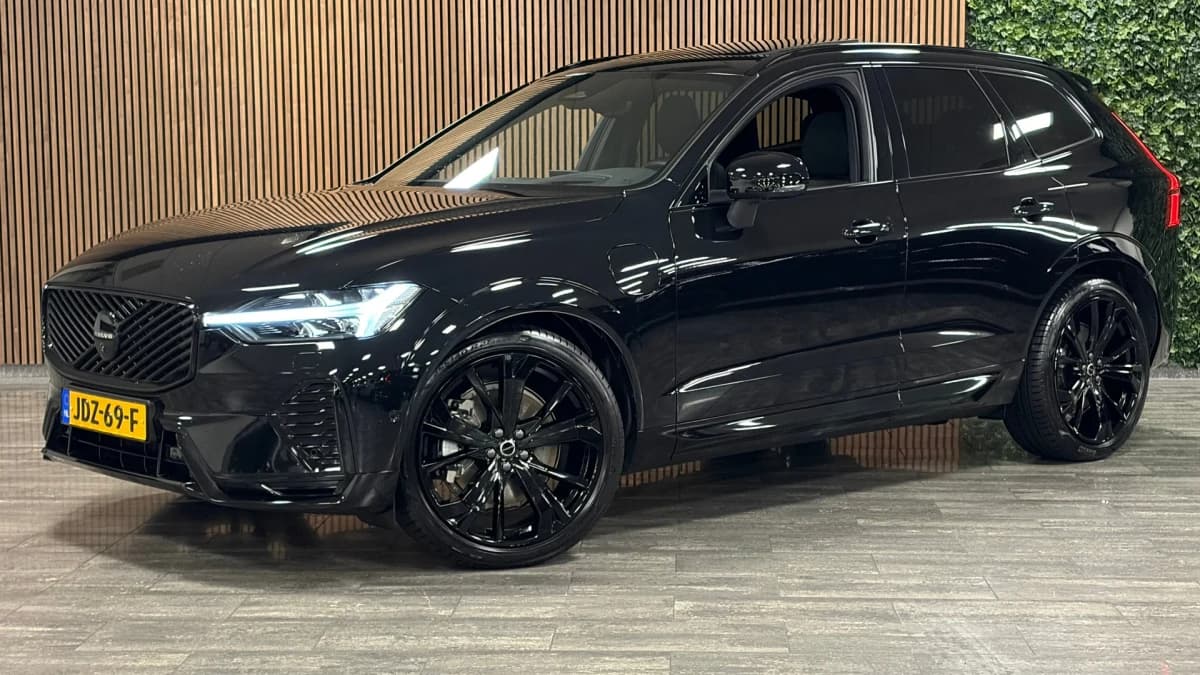 Volvo XC60 — foto 1