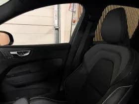 Volvo XC60 thumbnail 41