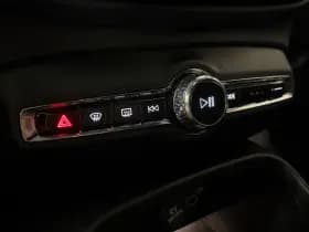 Volvo EX40 thumbnail 39