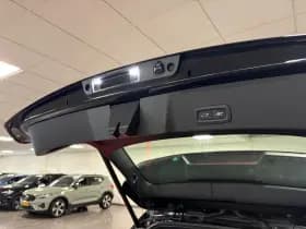 Volvo XC40 thumbnail 12