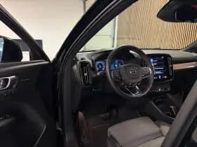 Volvo XC40 thumbnail 17