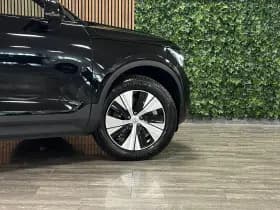 Volvo XC40 thumbnail 4