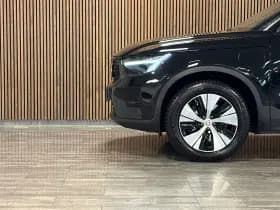 Volvo XC40 thumbnail 6