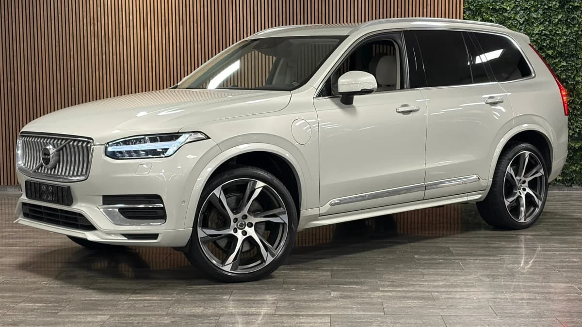 Volvo XC90 — foto 1