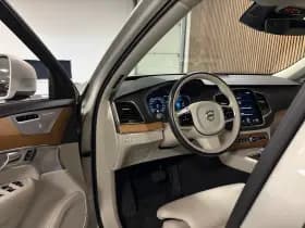 Volvo XC90 thumbnail 21