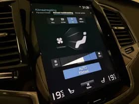 Volvo XC90 thumbnail 42