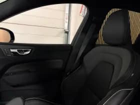 Volvo XC60 thumbnail 44
