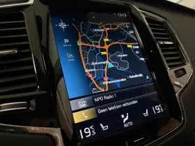 Volvo XC90 thumbnail 32